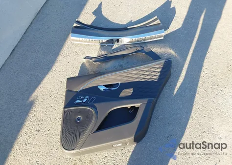 2023 Bentley Flying Spur Azure/Mulliner V8/S z USA, uszkodzony, nr VIN SCBBG6ZG3PC011772